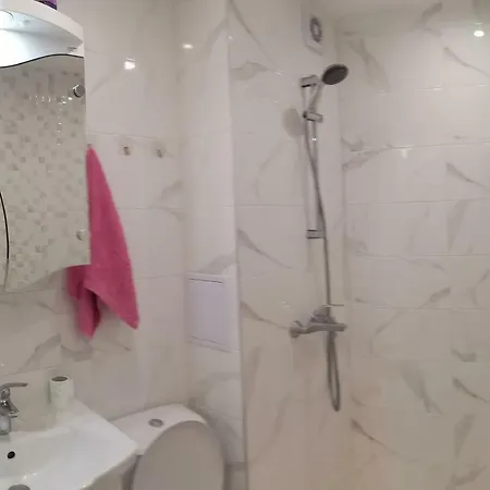Gugi Apart Apartment *