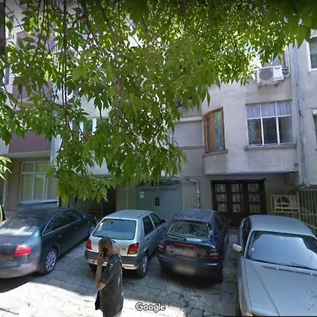 Gugi Apart Burgas